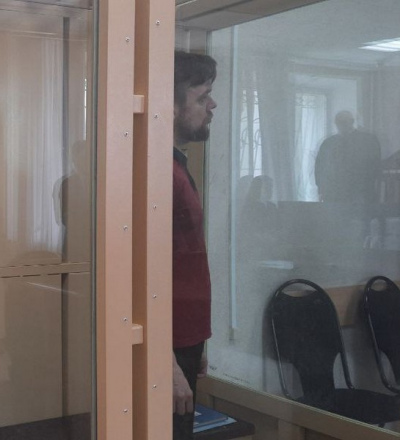 В Курске осужденный на 13 лет «строгача» за госизмену бывший полицейский просит отменить приговор