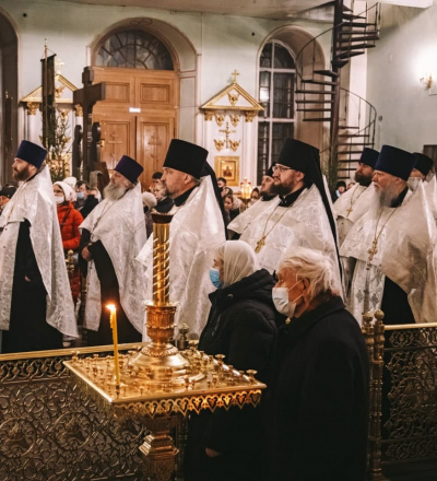 Дело о нарушении масочного режима и дистанции в Знаменском соборе Курска пересмотрят