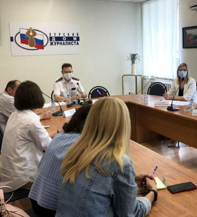 В Курске ответили на вопросы об обязательной вакцинации