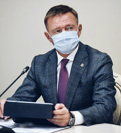 Курский губернатор возмутился паранойей вокруг QR-кодов и поведением «смертников»