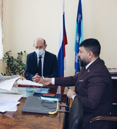 Первым официальным кандидатом в мэры Курска стал депутат Геннадий Баев
