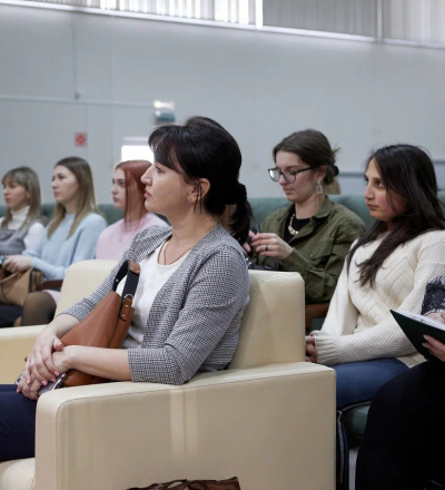 В Курске на совещание собрали классных руководителей новой гимназии № 63