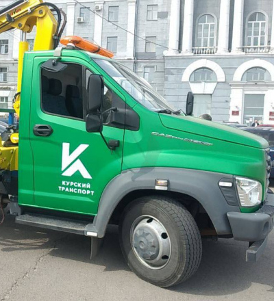 В Курске услуги по эвакуации автомобилей оказывает городское СМЭП