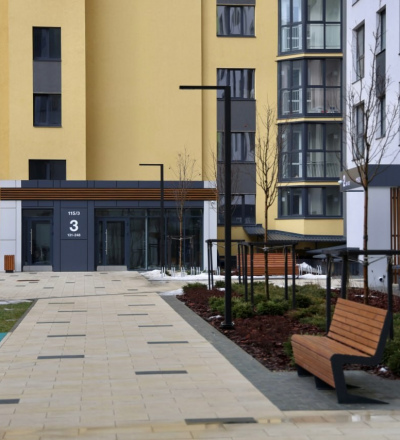 Чиновник из администрации Курска проверил ход строительства жилого комплекса на улице Энгельса