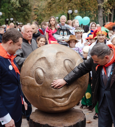 Бронзовый век: какие памятники Хинштейн планирует установить в Курской области