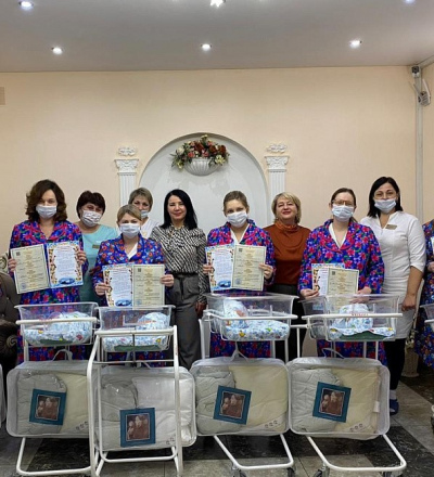 В Курском перинатальном центре 16 января стартует бесплатная школа мам