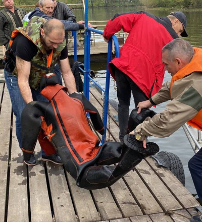 В Курской области обучают спасателей, которые будут дежурить на официальных пляжах в купальный сезон