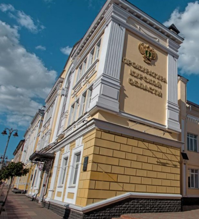 В Курске у здания прокуратуры открыли бюст Героя Советского Союза Николая Черных