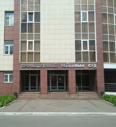 Курянин взыскал 50 тысяч рублей с соседа за отбитые пальцы