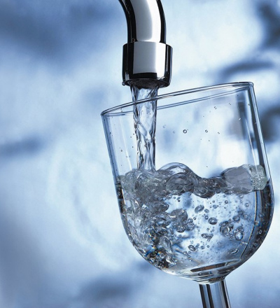 В Курске жители многоквартирных домов остаются без воды из-за полива огородов в частных домах