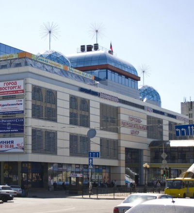 На центральном рынке Курска произошла массовая драка со стрельбой