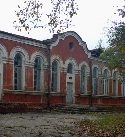 Курян приглашают на благоустройство объекта культурного наследия «Здание архива духовной консистории»