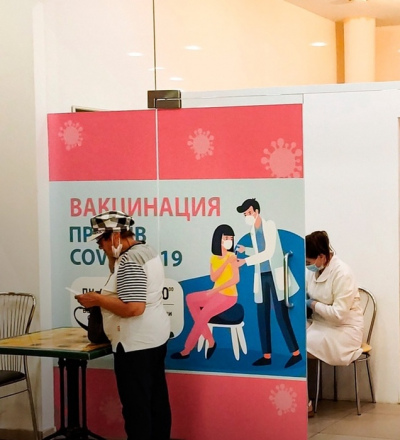 Пункт вакцинации в ТЦ «Европа» на проспекте Хрущёва в Курске временно закрывается